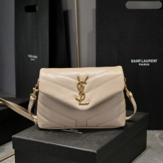 YSL 입생로랑 루루 토이 숄더백